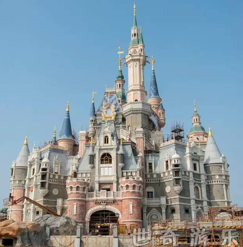 shanghai disneyland